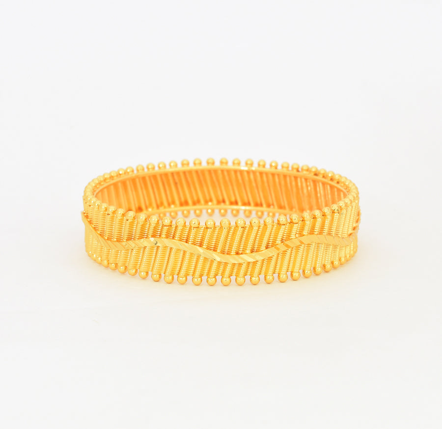 Niva Broad Bangle - W02758