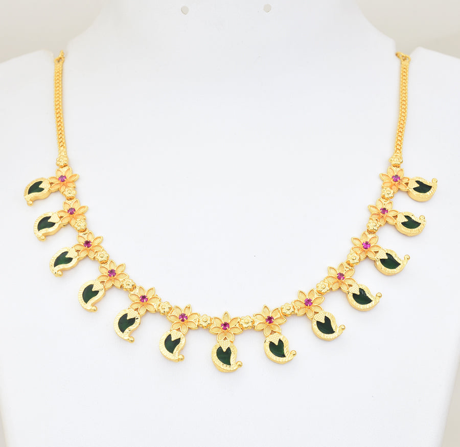 Green Manga 13 Flora Short Necklace - X051191