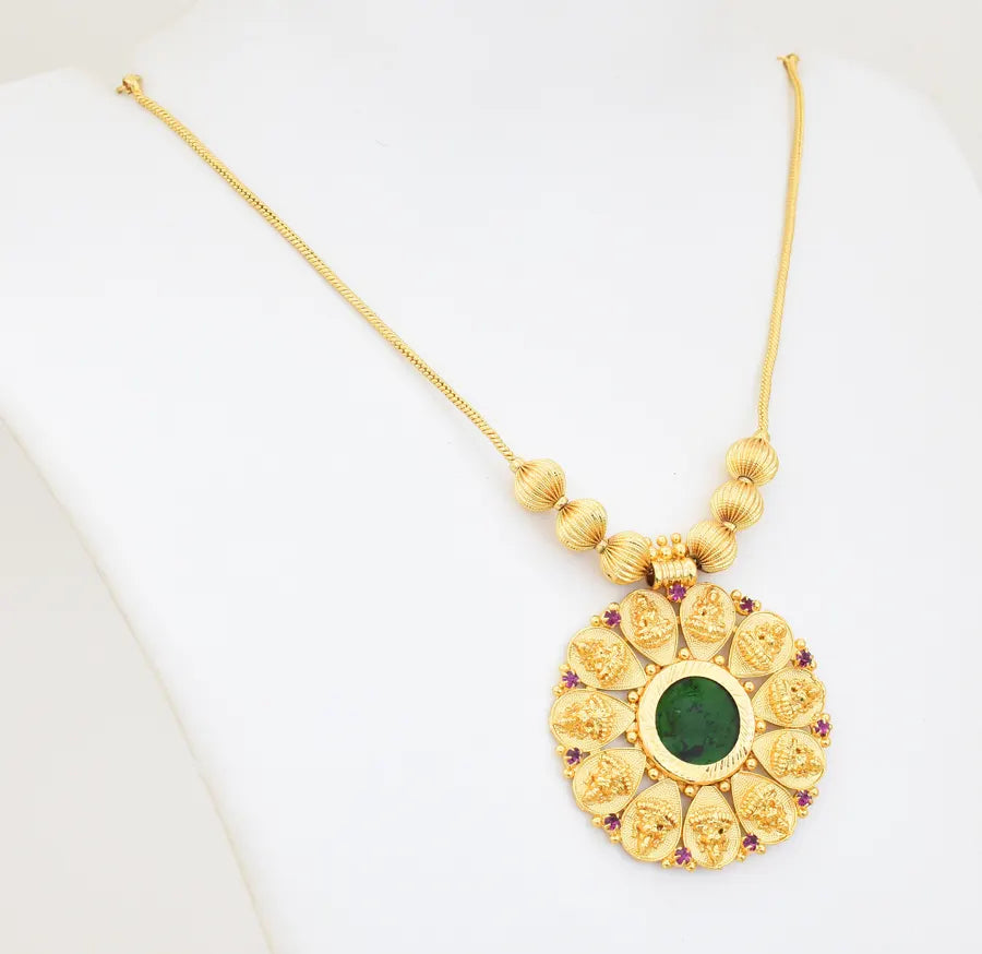 Green Palakka Elegant Lakshmy Locket With Chain - X031128