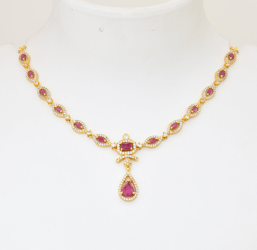 White Magenta Gioia Short Necklace With Dangler - X051192