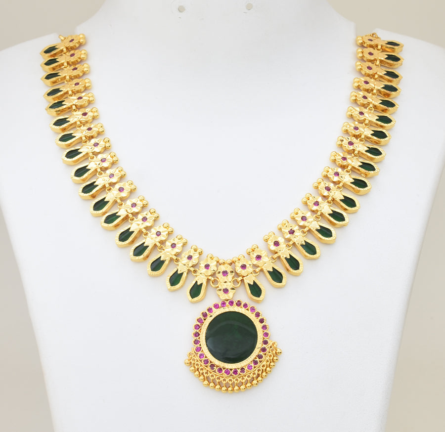 Traditional Green 34 Nagapadam Necklace with Stud - Y061367