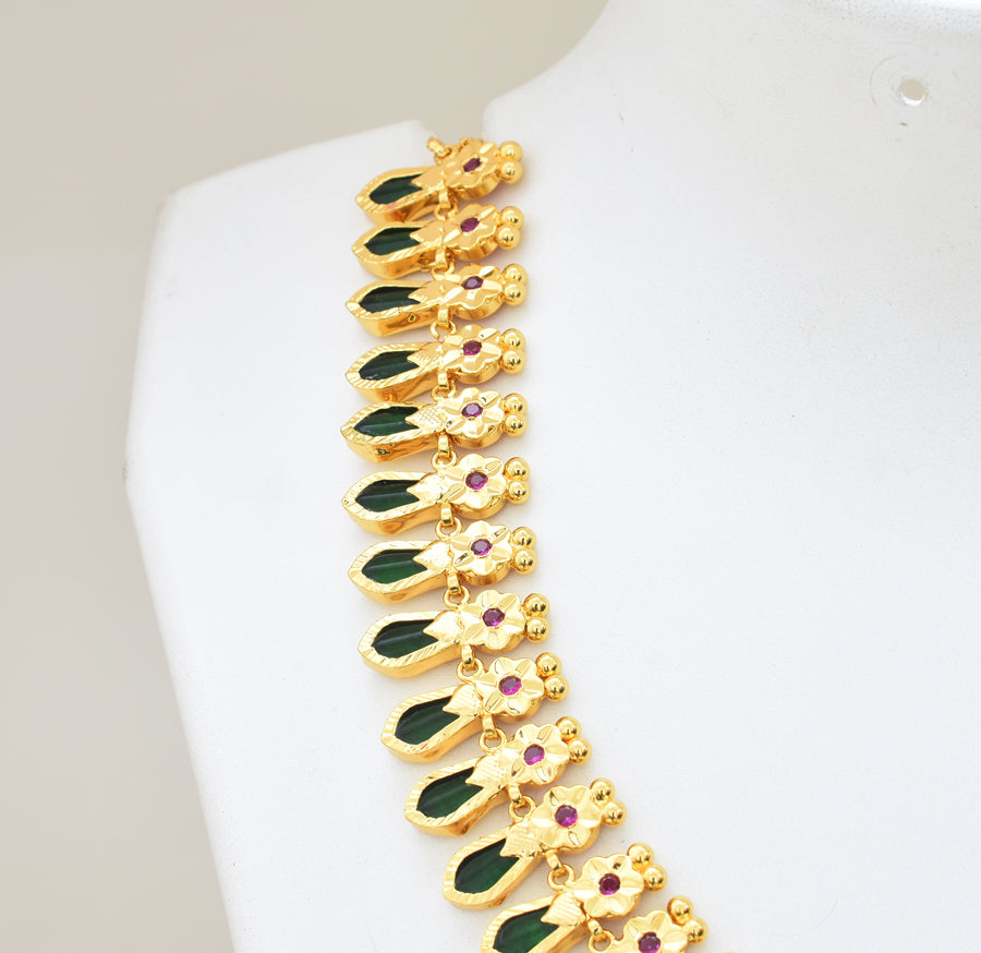 Traditional Green 34 Nagapadam Necklace with Stud - Y061367