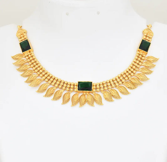 Green Leafy Sufi Necklace - W06837