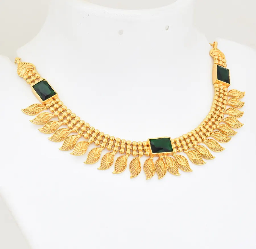 Green Leafy Sufi Necklace - W06837