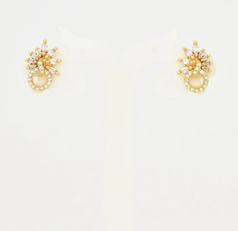 White Fiora Stud - U0951