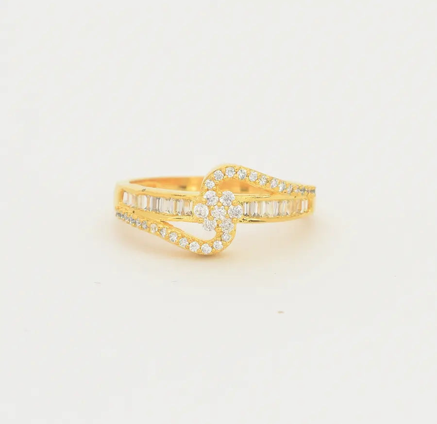 White Mirari Ring - U10134