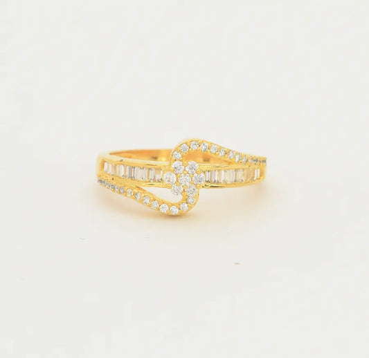 White Mirari Ring - U10134