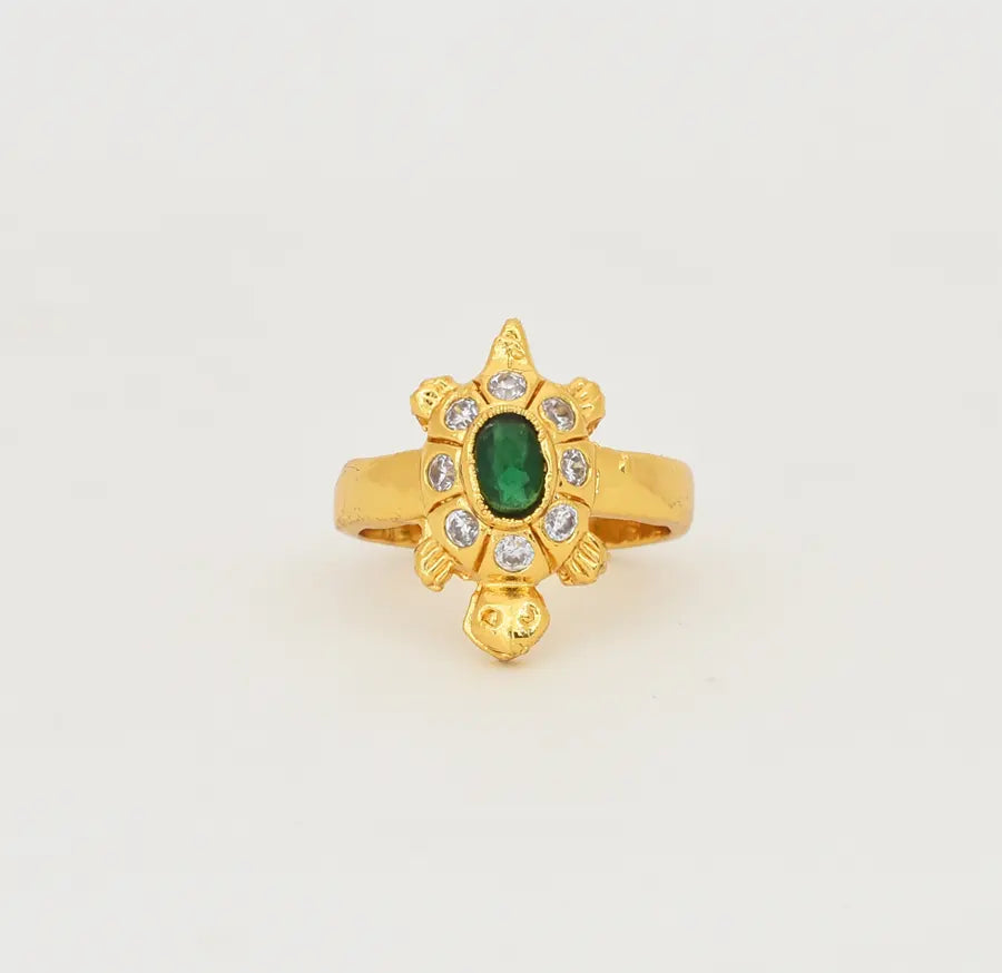 White Green Tortoise Ring - V09639